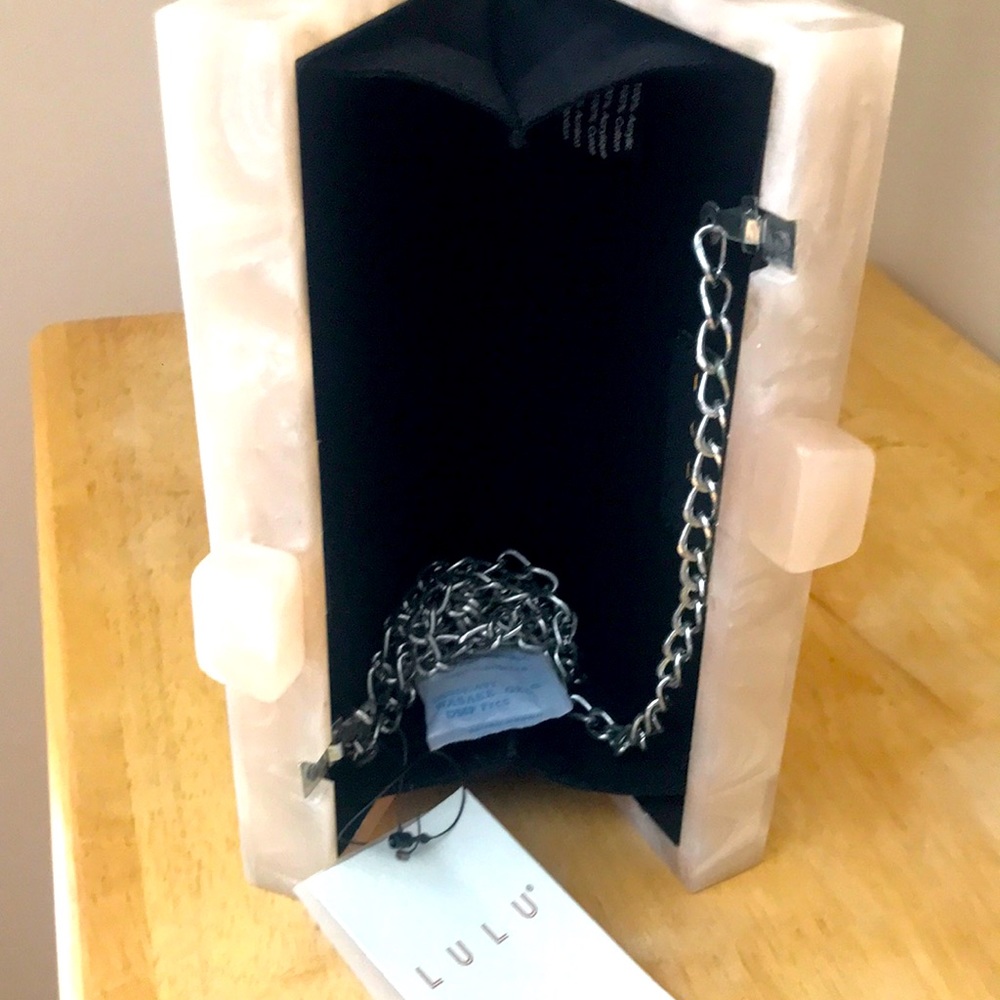 Calling All New Brides! This clutch is super cute for your special day.